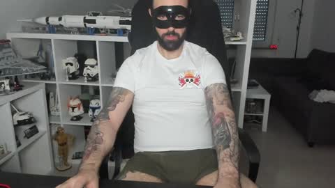 Snapshot of dirtybalws chatting on 14, 12, 2024 Robert online show from 14, 12, 2024