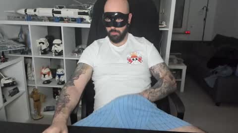 Snapshot of dirtybalws chatting on 14, 1, 2025 Robert online show from 14, 1, 2025