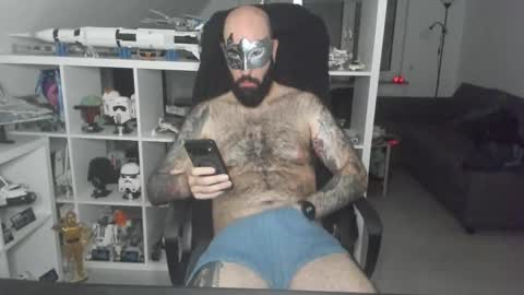 Snapshot of dirtybalws chatting on 13, 1, 2026 Robert online show from 13, 1, 2026