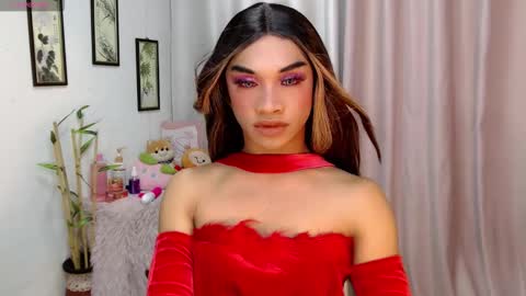 Ivana  Yanna and Elisha online show from 18, 12, 2025