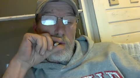 Snapshot of dirtynastyoldman chatting on 10, 3, 2025 dirtynastyoldman online show from 10, 3, 2025