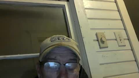 Snapshot of dirtynastyoldman chatting on 11, 3, 2025 dirtynastyoldman online show from 11, 3, 2025