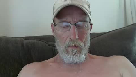Snapshot of dirtynastyoldman chatting on 11, 3, 2025 dirtynastyoldman online show from 11, 3, 2025