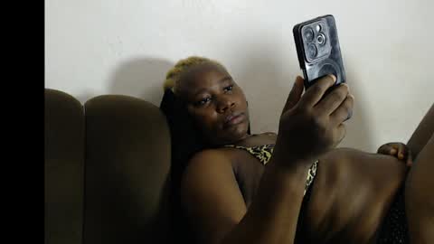 Snapshot of dirtypearl8 chatting on 16, 7, 2026 Dirtypearl online show from 16, 7, 2026