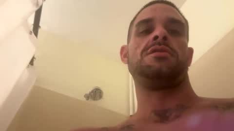 Snapshot of discreetdaddy333 chatting on 11, 11, 2025 discreetdaddy333 online show from 11, 11, 2025