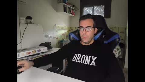 Snapshot of ditos_c chatting on 9, 1, 2025 ditos_c online show from 9, 1, 2025