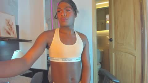 Alejandra online show from 22, 2, 2025