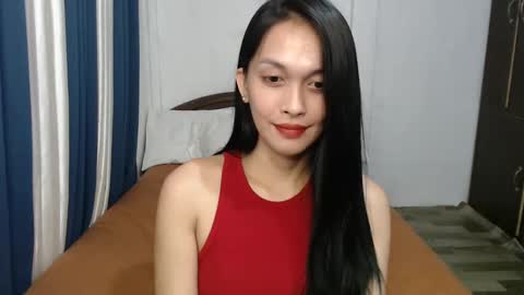 Snapshot of divina_graciaxx chatting on 10, 1, 2025 DIVINA online show from 10, 1, 2025