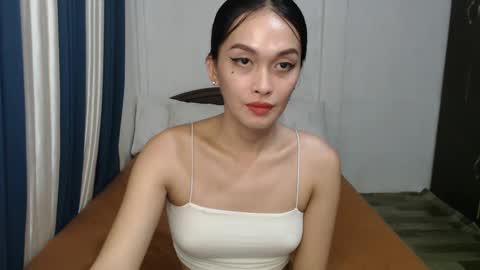 Snapshot of divina_graciaxx chatting on 18, 1, 2025 DIVINA online show from 18, 1, 2025