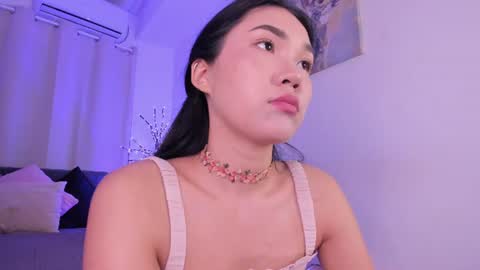 Snapshot of divine_madness chatting on 13, 7, 2026 AKITA MEW MEW Follow online show from 13, 7, 2026