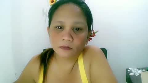 Snapshot of divinegrace10 chatting on 3, 12, 2024     Divine Grace Close To Your Hear online show from 3, 12, 2024