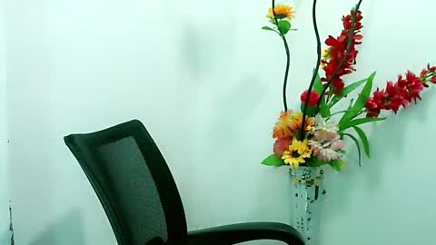 Snapshot of divinegrace10 chatting on 16, 12, 2024     Divine Grace Close To Your Hear online show from 16, 12, 2024