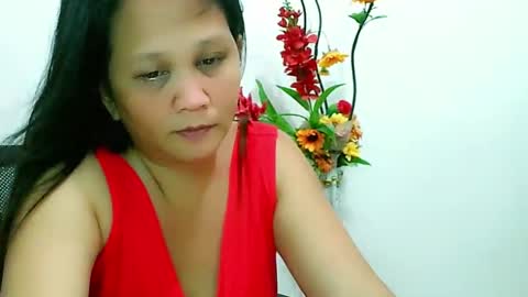 Snapshot of divinegrace10 chatting on 24, 12, 2024     Divine Grace Close To Your Hear online show from 24, 12, 2024