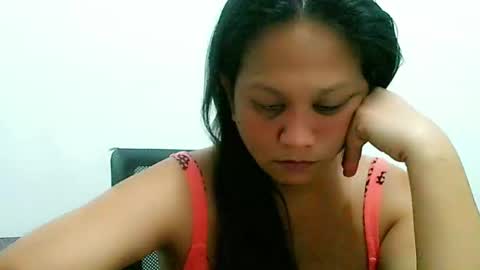 Snapshot of divinegrace10 chatting on 29, 12, 2024     Divine Grace Close To Your Hear online show from 29, 12, 2024