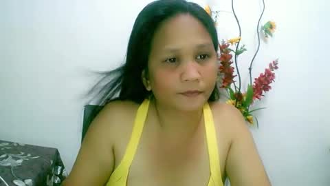 Snapshot of divinegrace10 chatting on 8, 1, 2025     Divine Grace Close To Your Hear online show from 8, 1, 2025