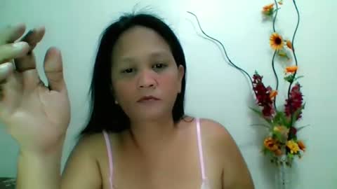 Snapshot of divinegrace10 chatting on 18, 1, 2025     Divine Grace Close To Your Hear online show from 18, 1, 2025