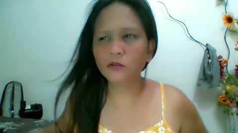 Snapshot of divinegrace10 chatting on 19, 1, 2025     Divine Grace Close To Your Hear online show from 19, 1, 2025