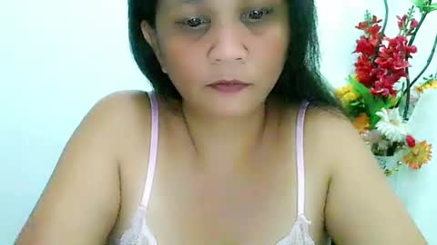 Snapshot of divinegrace10 chatting on 19, 2, 2025     Divine Grace Close To Your Hear online show from 19, 2, 2025