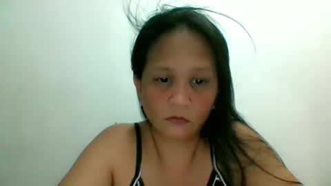 Snapshot of divinegrace10 chatting on 6, 3, 2025     Divine Grace Close To Your Hear online show from 6, 3, 2025