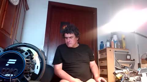 Snapshot of divitimido chatting on 4, 2, 2026 divitimido online show from 4, 2, 2026