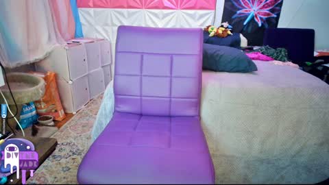 Jade Divyne online show from 8, 12, 2024