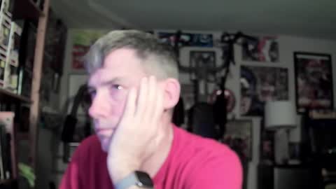 Snapshot of dix_handley_50 chatting on 8, 1, 2025 dix_handley_50 online show from 8, 1, 2025