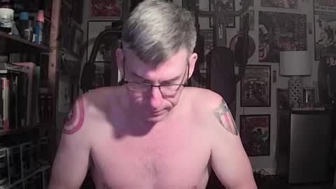 Snapshot of dix_handley_50 chatting on 21, 4, 2026 dix_handley_50 online show from 21, 4, 2026