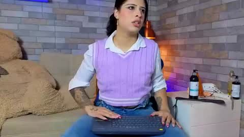 Snapshot of dixypalmer chatting on 29, 6, 2026 DixyPalmer online show from 29, 6, 2026