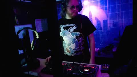 Snapshot of dj_capitain_claw chatting on 19, 1, 2025 Adrian Arturo online show from 19, 1, 2025