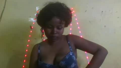 Snapshot of djami534591 chatting on 12, 11, 2025 djami534591 online show from 12, 11, 2025