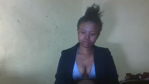 Snapshot of djami534591 chatting on 25, 11, 2025 djami534591 online show from 25, 11, 2025