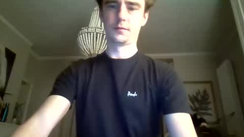 Snapshot of djlaytor chatting on 18, 12, 2025 DigitJT online show from 18, 12, 2025