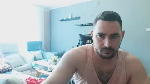 Snapshot of djmute chatting on 18, 3, 2026 STR8 BOYv online show from 18, 3, 2026