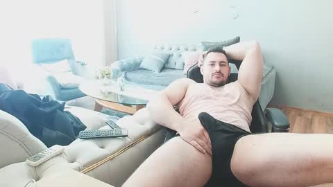 Snapshot of djmute chatting on 26, 3, 2026 STR8 BOYv online show from 26, 3, 2026