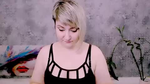 Snapshot of djullia chatting on 18, 6, 2026 djullia online show from 18, 6, 2026