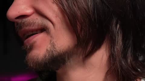 Snapshot of dl_raven chatting on 27, 1, 2025 Silverhand online show from 27, 1, 2025