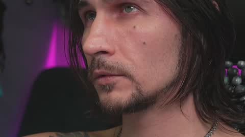 Snapshot of dl_raven chatting on 30, 1, 2025 Silverhand online show from 30, 1, 2025