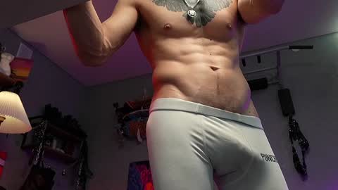 Snapshot of dl_raven chatting on 31, 1, 2025 Silverhand online show from 31, 1, 2025