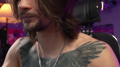 Snapshot of dl_raven chatting on 1, 2, 2025 Silverhand online show from 1, 2, 2025