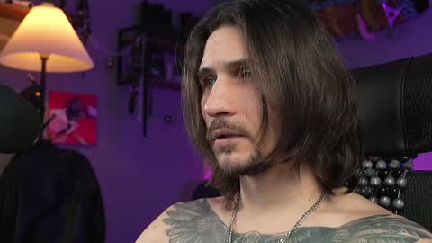 Snapshot of dl_raven chatting on 5, 2, 2025 Silverhand online show from 5, 2, 2025