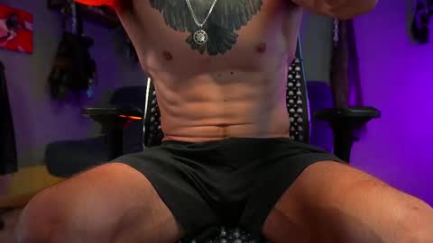 Snapshot of dl_raven chatting on 12, 2, 2025 Silverhand online show from 12, 2, 2025