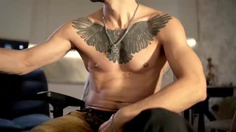 Snapshot of dl_raven chatting on 18, 9, 2025 Silverhand online show from 18, 9, 2025