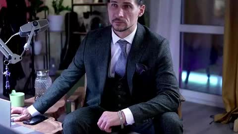 Snapshot of dl_raven chatting on 3, 10, 2025 Silverhand online show from 3, 10, 2025