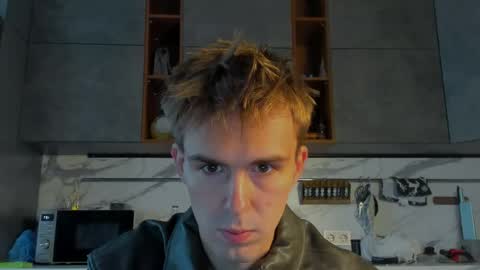 Snapshot of dobrovoritel chatting on 11, 5, 2026 Robert online show from 11, 5, 2026