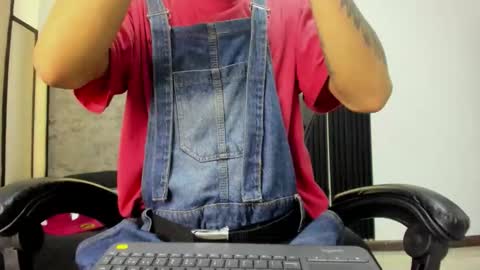 Snapshot of dogan_renz0 chatting on 13, 2, 2026 Dogan online show from 13, 2, 2026