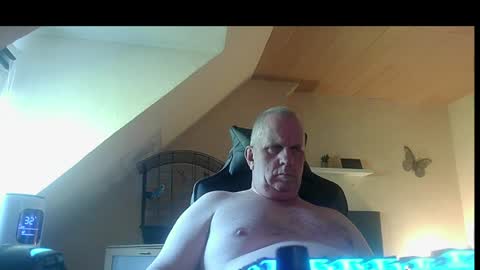 doggy2629 online show from 25, 6, 2026