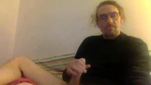 dogstarmanitee online show from 15, 2, 2025