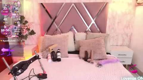 Dolce Pearl online show from 8, 10, 2025