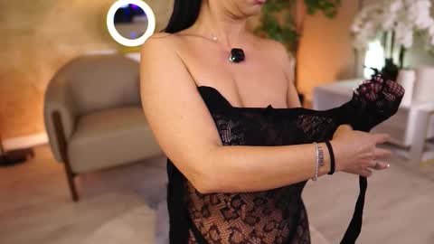 Snapshot of dolce_tentacion chatting on 15, 10, 2025 Monica online show from 15, 10, 2025