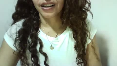 Snapshot of doll78latin chatting on 6, 2, 2025 doll78latin online show from 6, 2, 2025